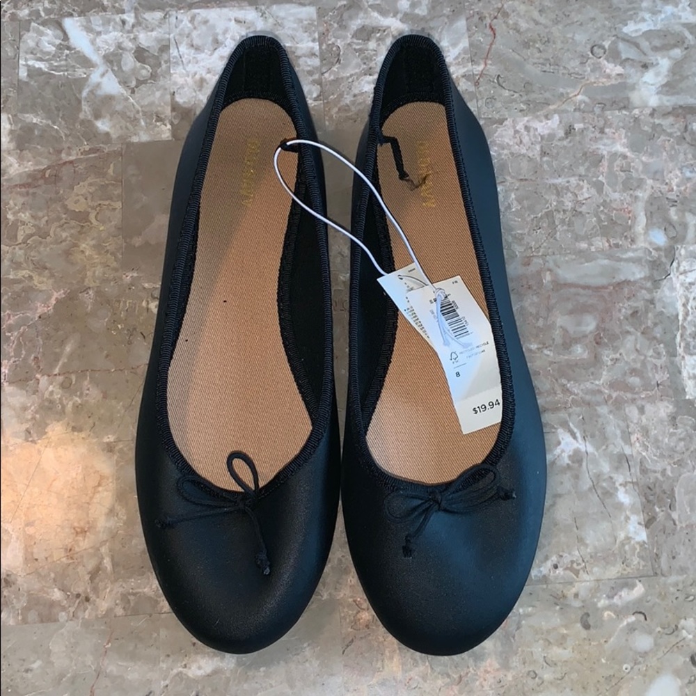 Black flats